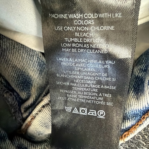 We The Free Juniors Women’s Size 25 acid washed medium Rise 25x27 Fringe Hem - Picture 6 of 7